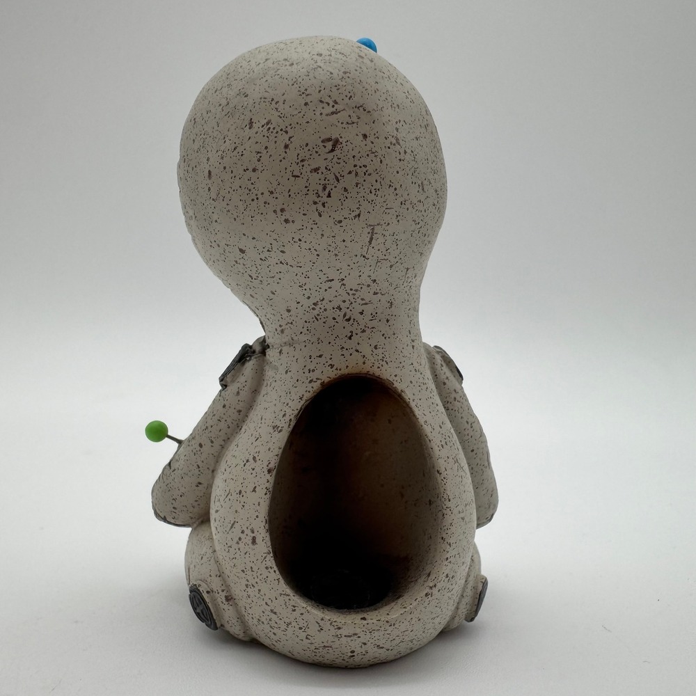 Voodoo Doll Ceramic Candle Holder Halloween Gothic Decor Pin Cushion Figure - Picture 3 of 4